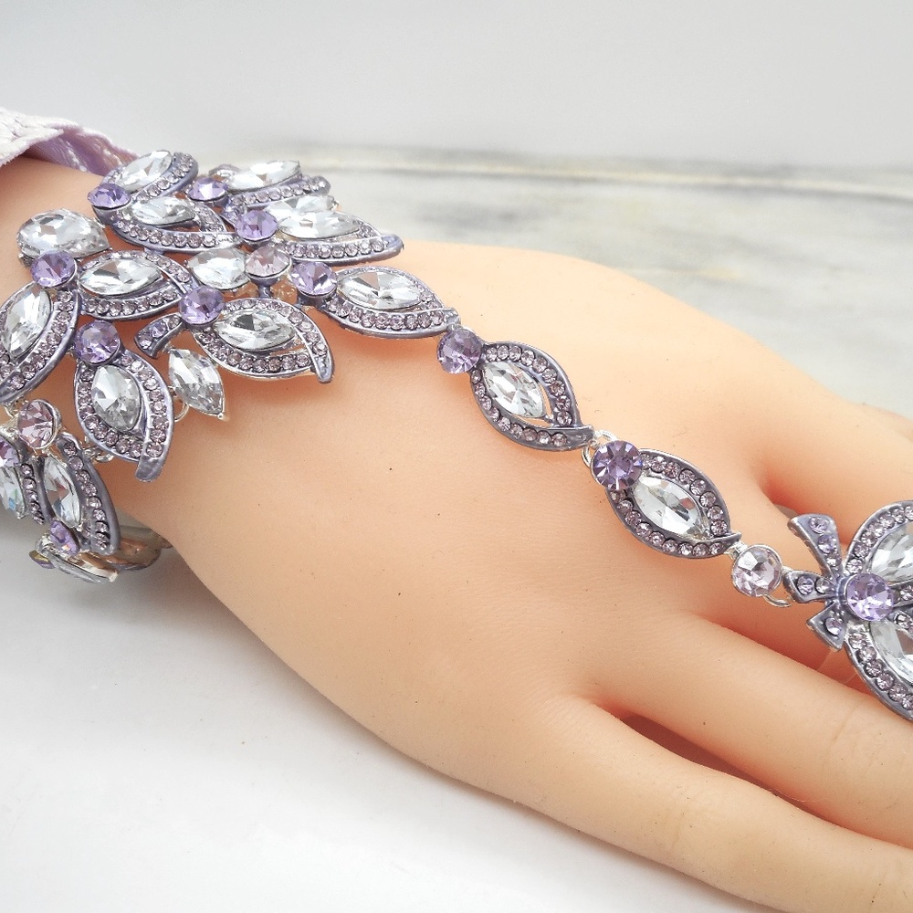 Purple Quality Bracelet With Ring Black Women's Slave